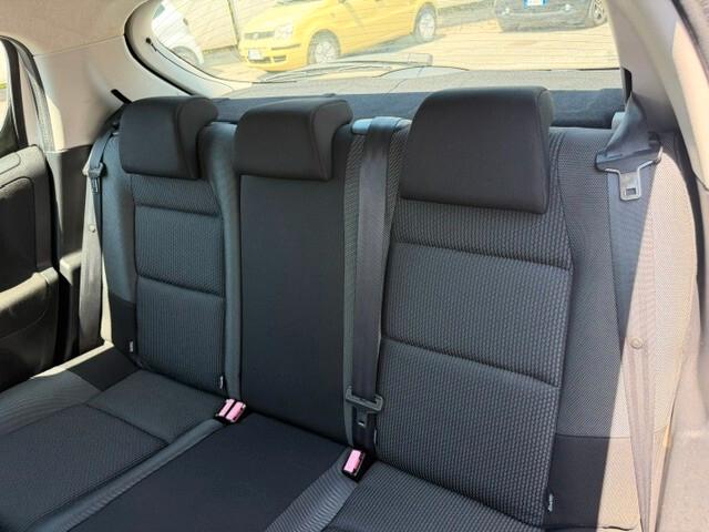 Peugeot 207 Plus 1.4 HDi 70CV 5 porte
