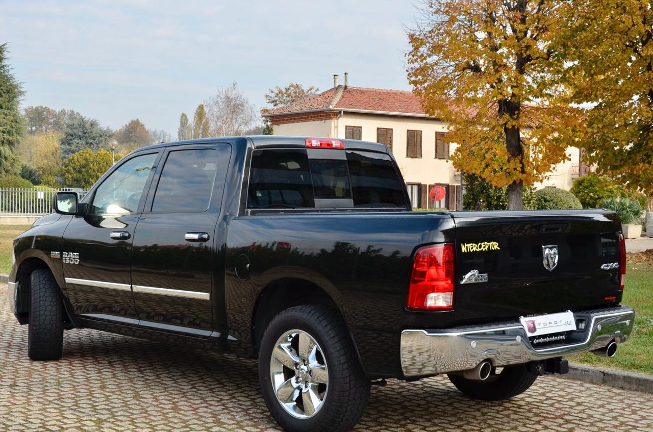 Dodge RAM 1500 5.7 V8 BIG HORN 401cv AT8