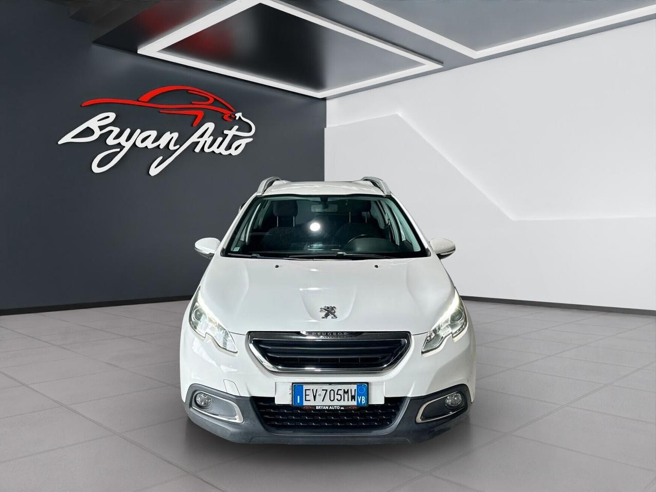 Peugeot 2008 1.6 HDi 92 CV Urban Cross