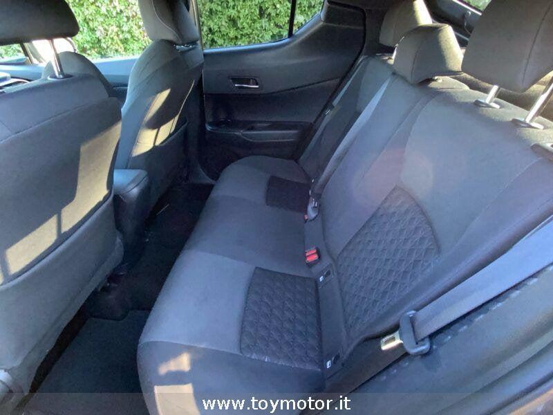 Toyota C-HR (2016-2023) 1.8 Hybrid E-CVT Trend
