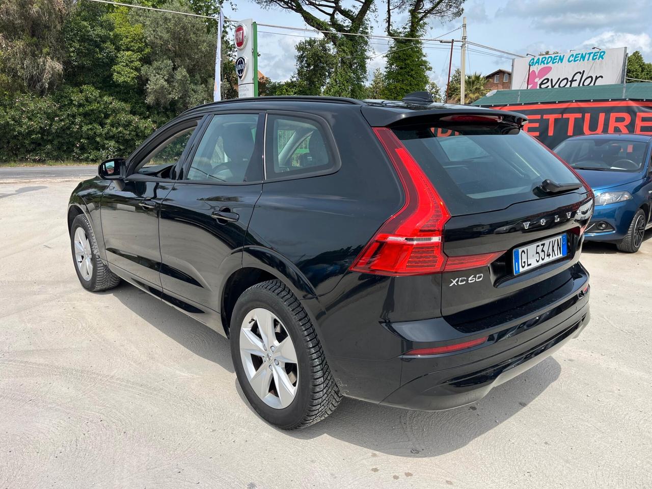 Volvo XC 60 B4 automatico Essential - Unico proprietario - 60.782 km