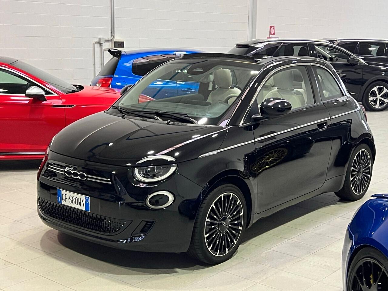 Fiat 500 500e Cabrio 42 kWh La Prima