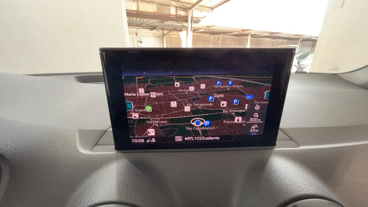 Audi Q2 30 TDI S tronic Business