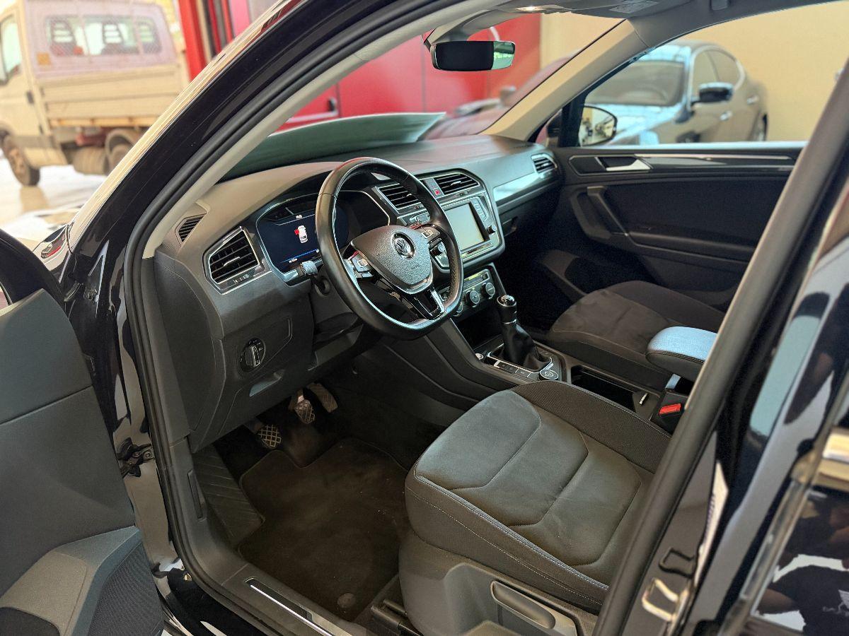 VOLKSWAGEN - Tiguan - 2.0 TDI 4MOTION Executive BMT