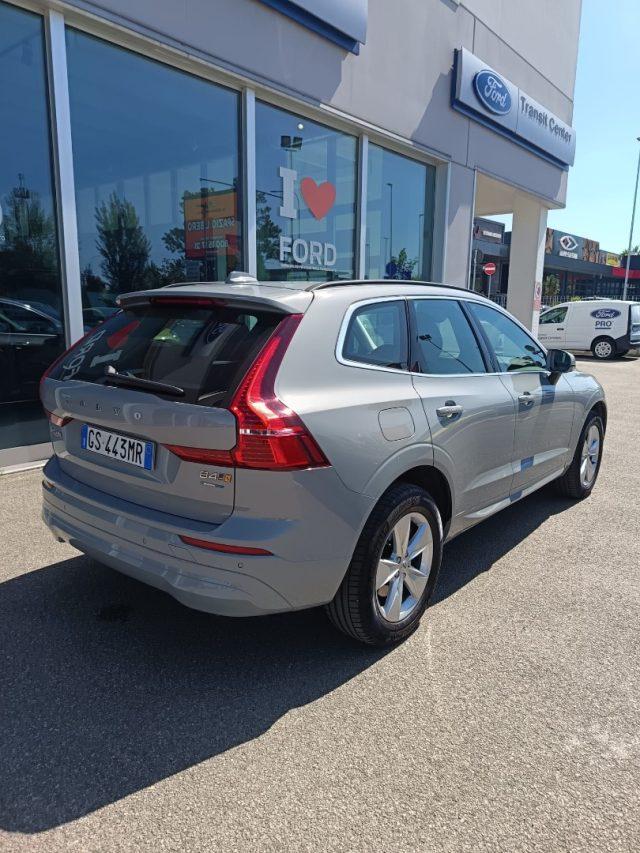 VOLVO XC60 B4 (d) AWD automatico Ultimate Dark