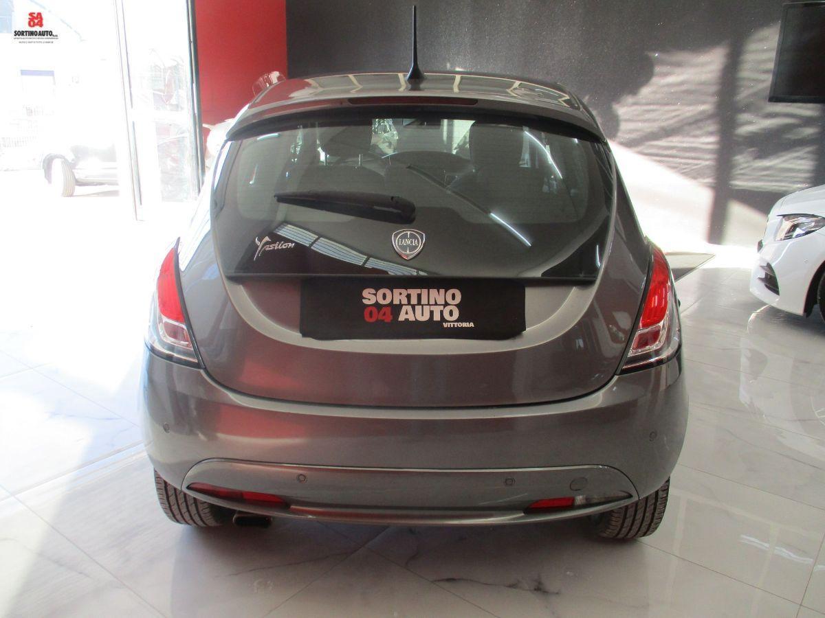 LANCIA Ypsilon 1.0 5p.S&S Hybryd Gold- KM50000