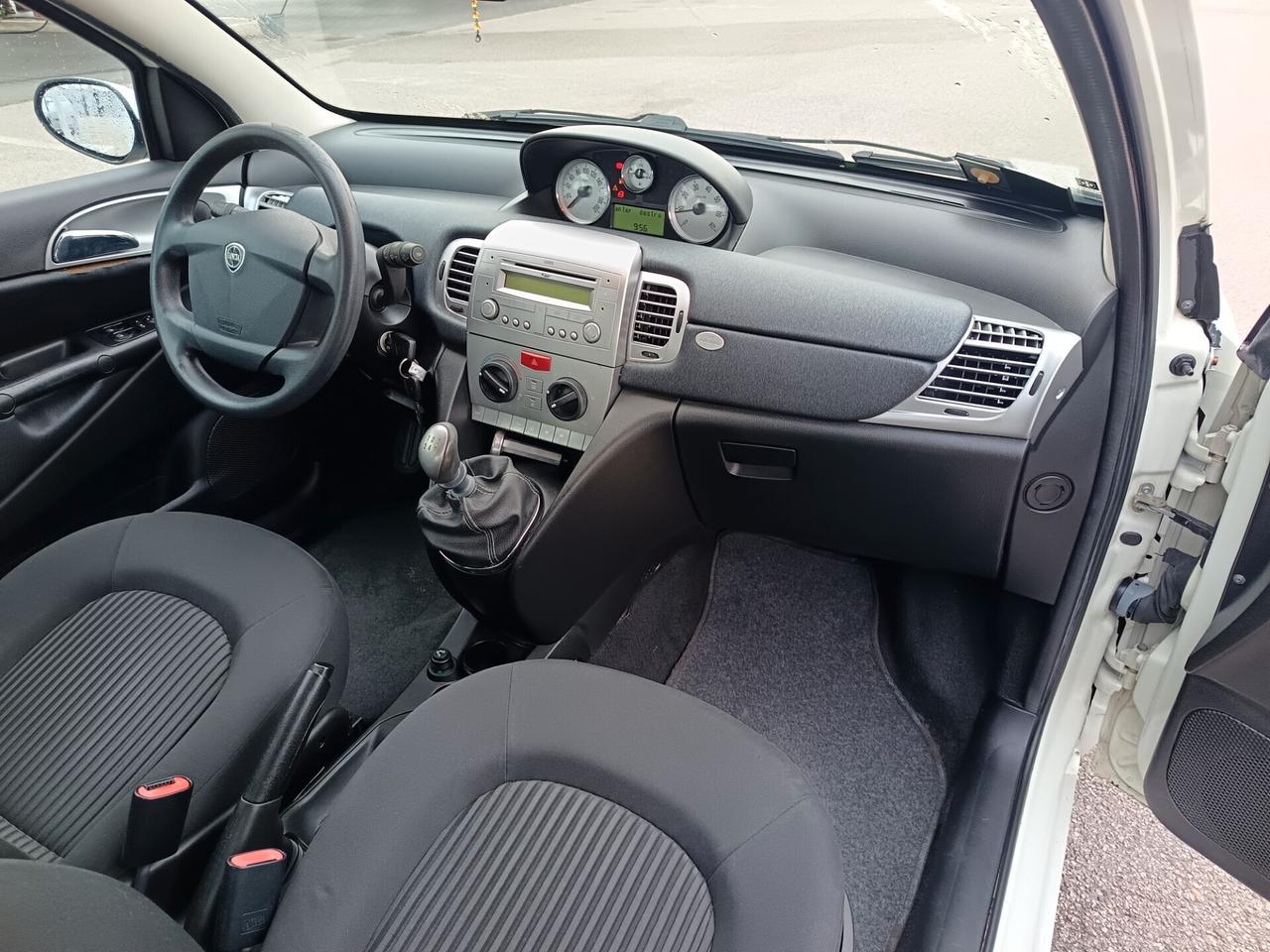 Lancia Ypsilon 1.4 Oro Ecochic GPL ok neo patente