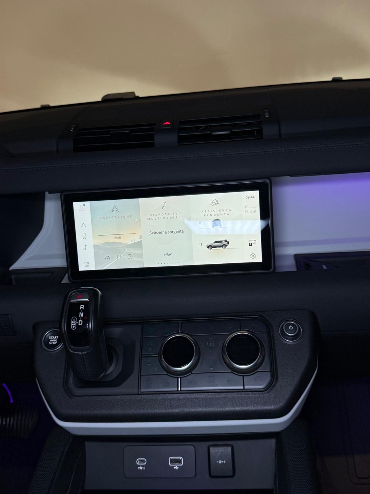 Land Rover Defender 90 3.0D I6 200 CV AWD Auto
