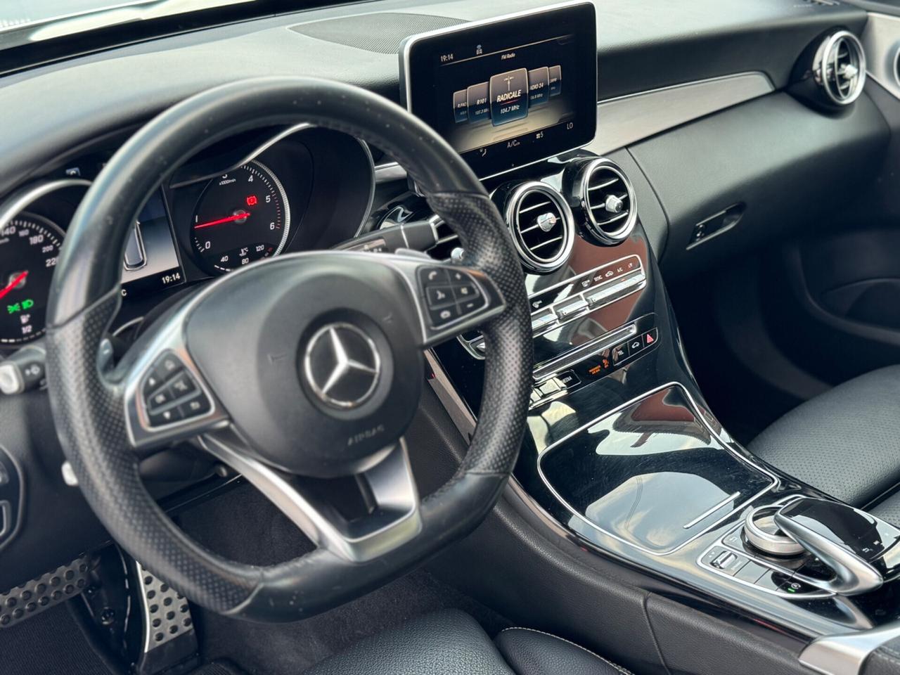 Mercedes-benz C 220 Premium AMG LINE !