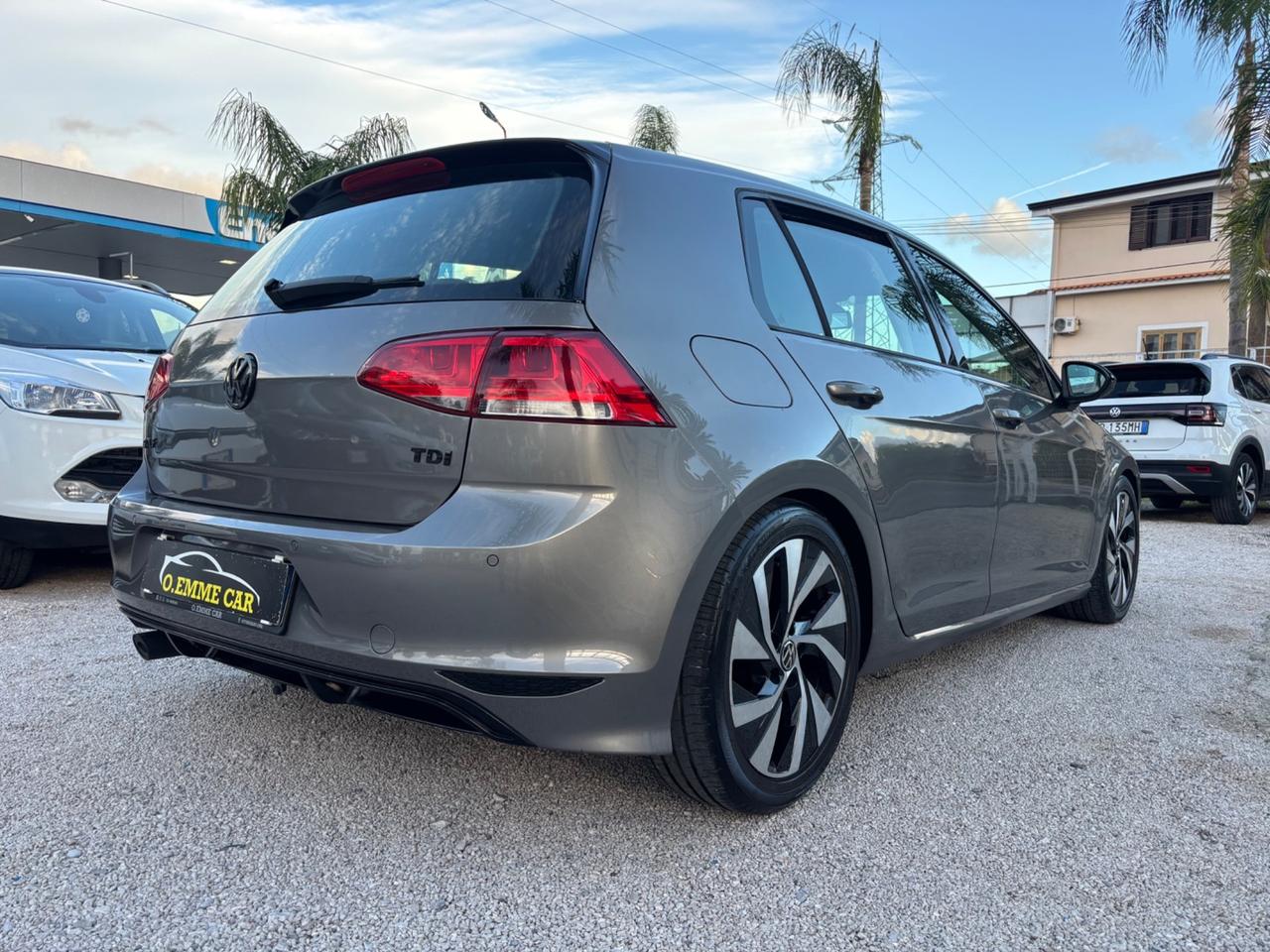 VW GOLF 1.6 TDI 105CV STUPENDO HIGHLINE