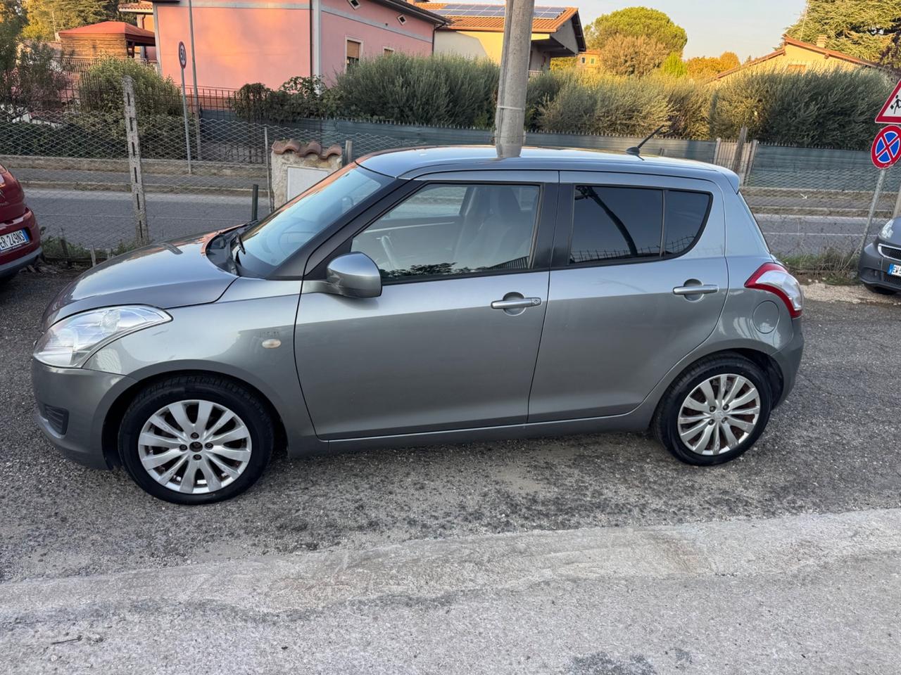 Suzuki Swift 1.3 DDiS 5 porte GL Top NEOPATENTATI