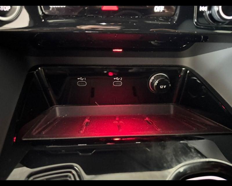 Audi Q5 3ª serie TDI 150 kW mHEV+ S tronic quattro S line edition