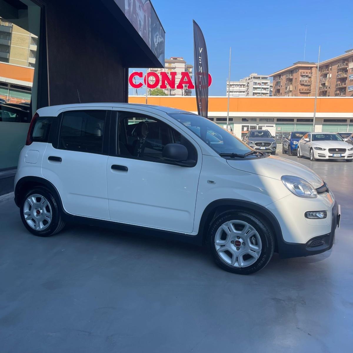 FIAT - Panda - 1.0 Hybrid 11.000KM