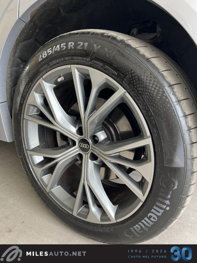 AUDI Q8 55 TFSI e tiptronic Sport 7 ANNI GARANZIA