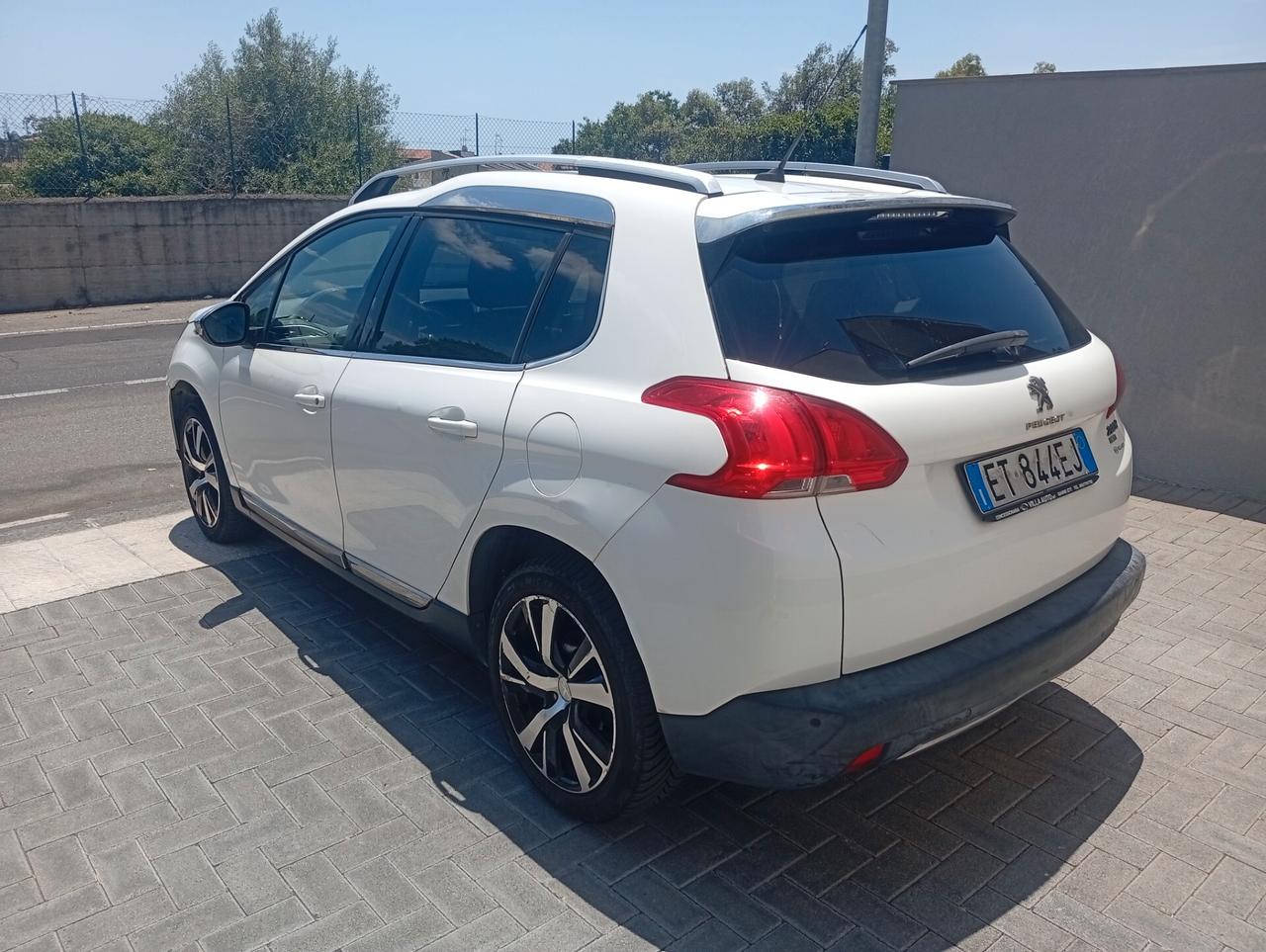 Peugeot 2008 1.6 e-HDi 92 CV Stop&Start Allure