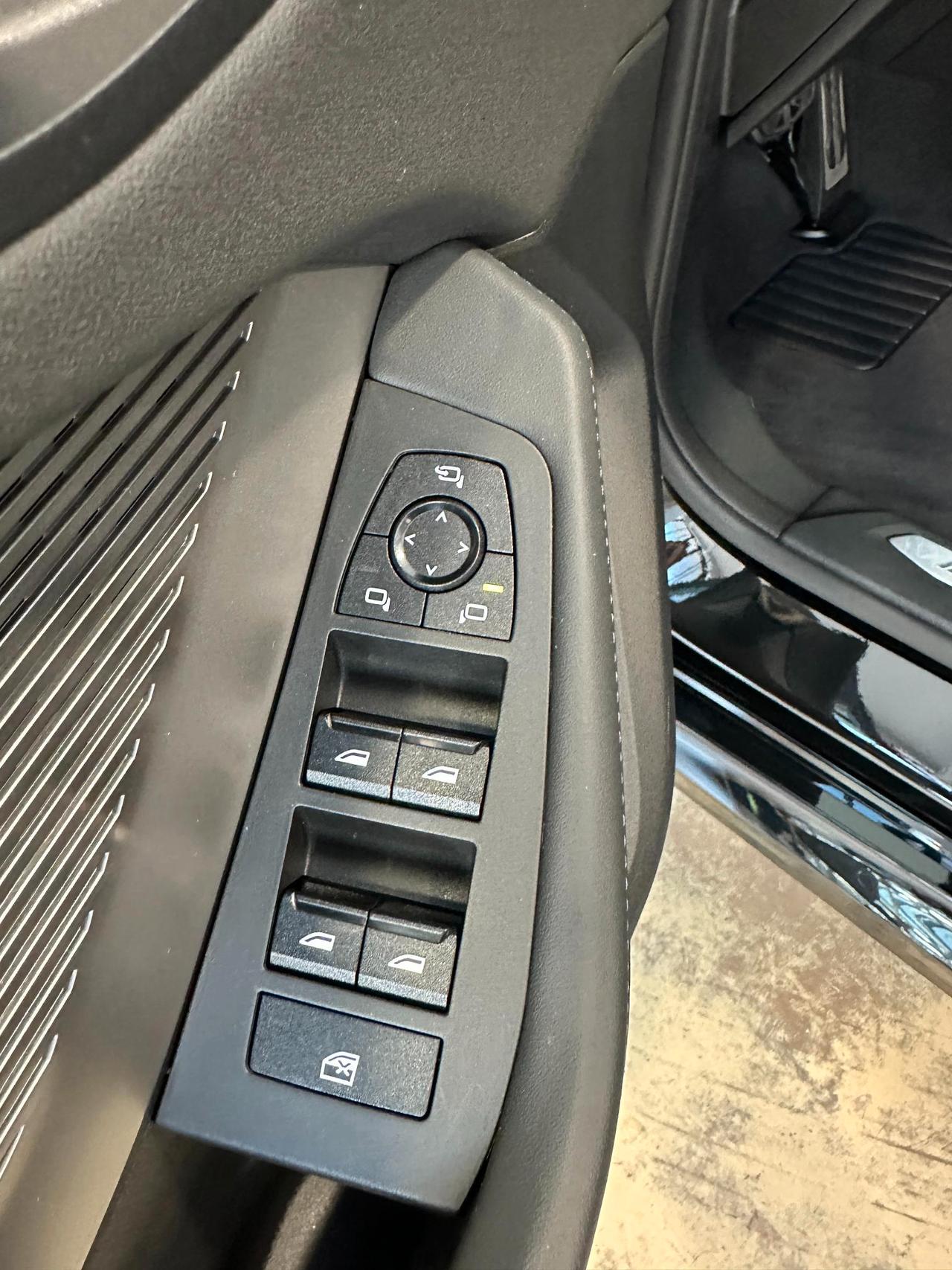 BMW 118 d MSport-18" - LED-Sosp. Adattive-Camera-IVA