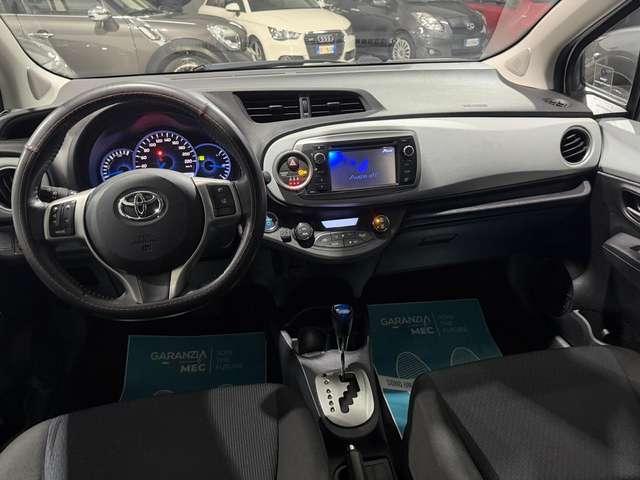 Toyota Yaris Ibrida Automatica 4 Stagioni