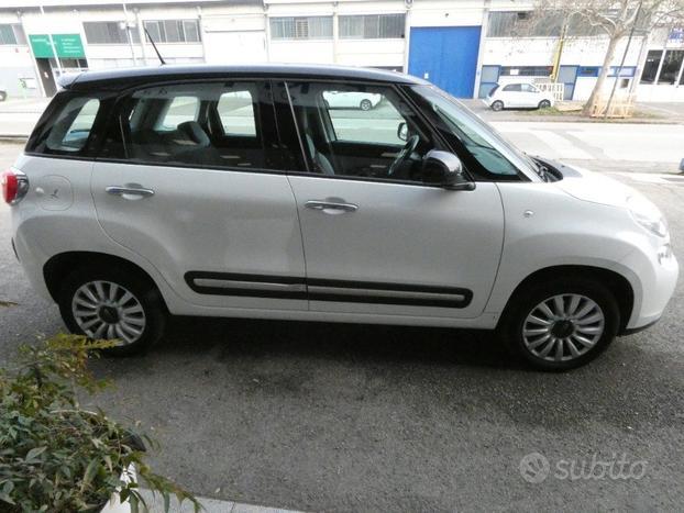 FIAT 500L 0.9 TwinAir Turbo Natural Power Pop St