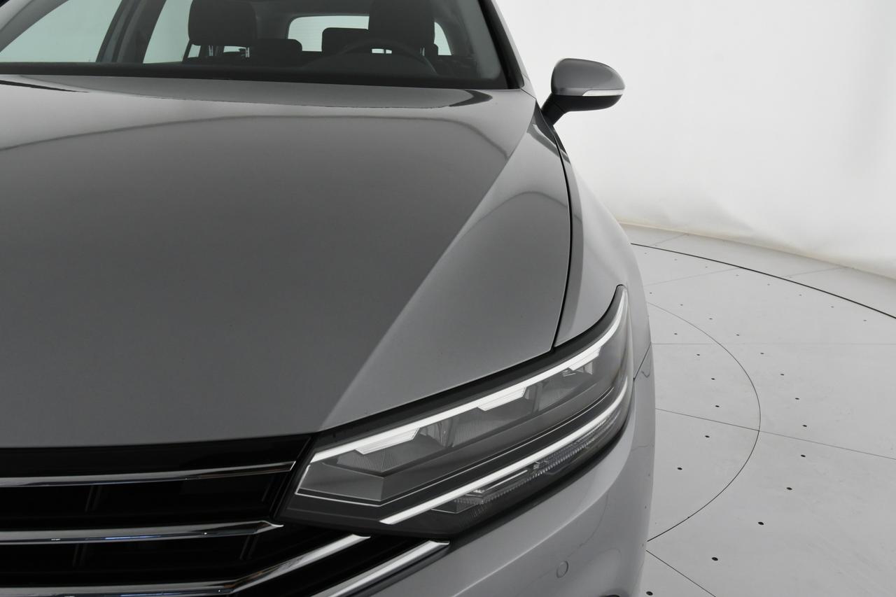 VOLKSWAGEN Passat Variant 2.0 tdi Business 150cv dsg ACC+APP CONNECT