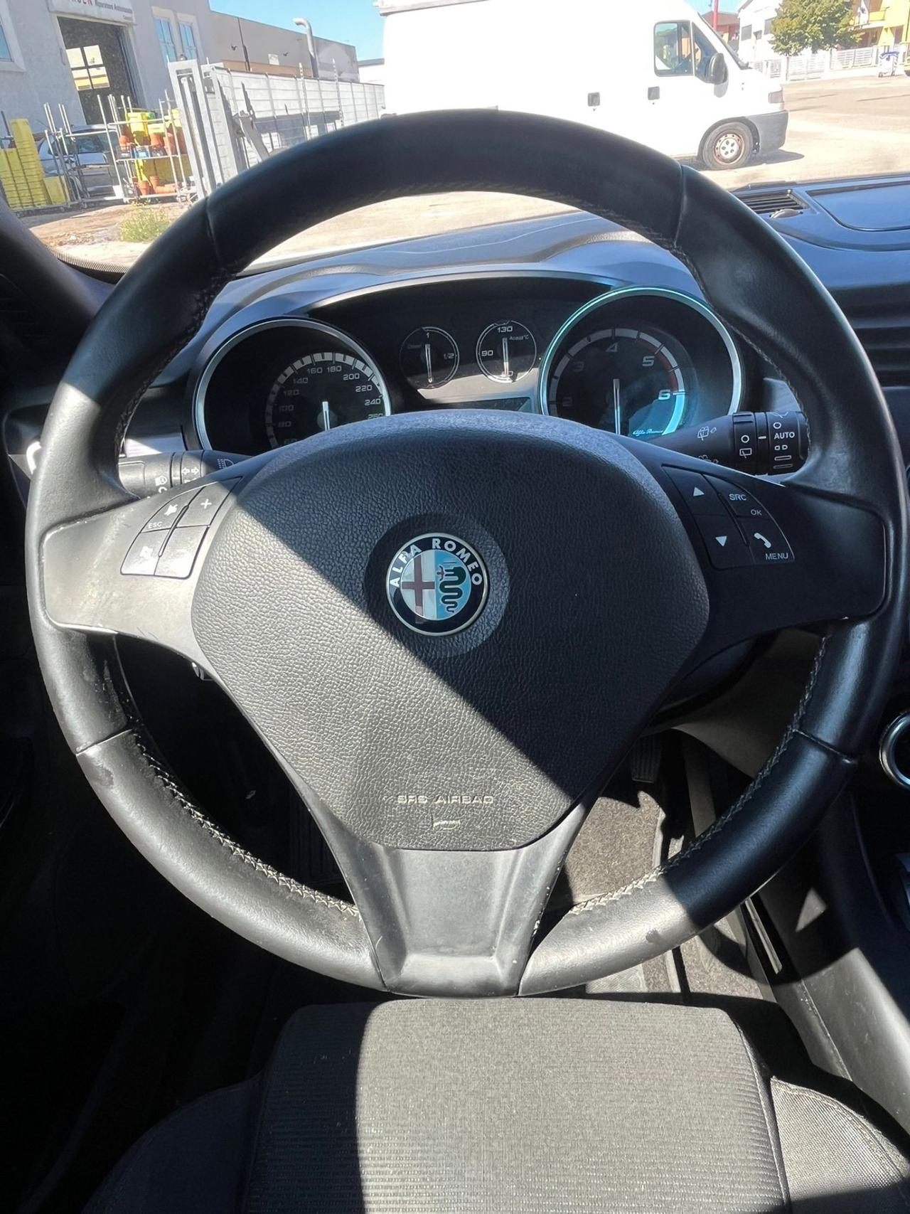 Alfa Romeo Giulietta 1.6 JTDm-2 105 CV Distinctive