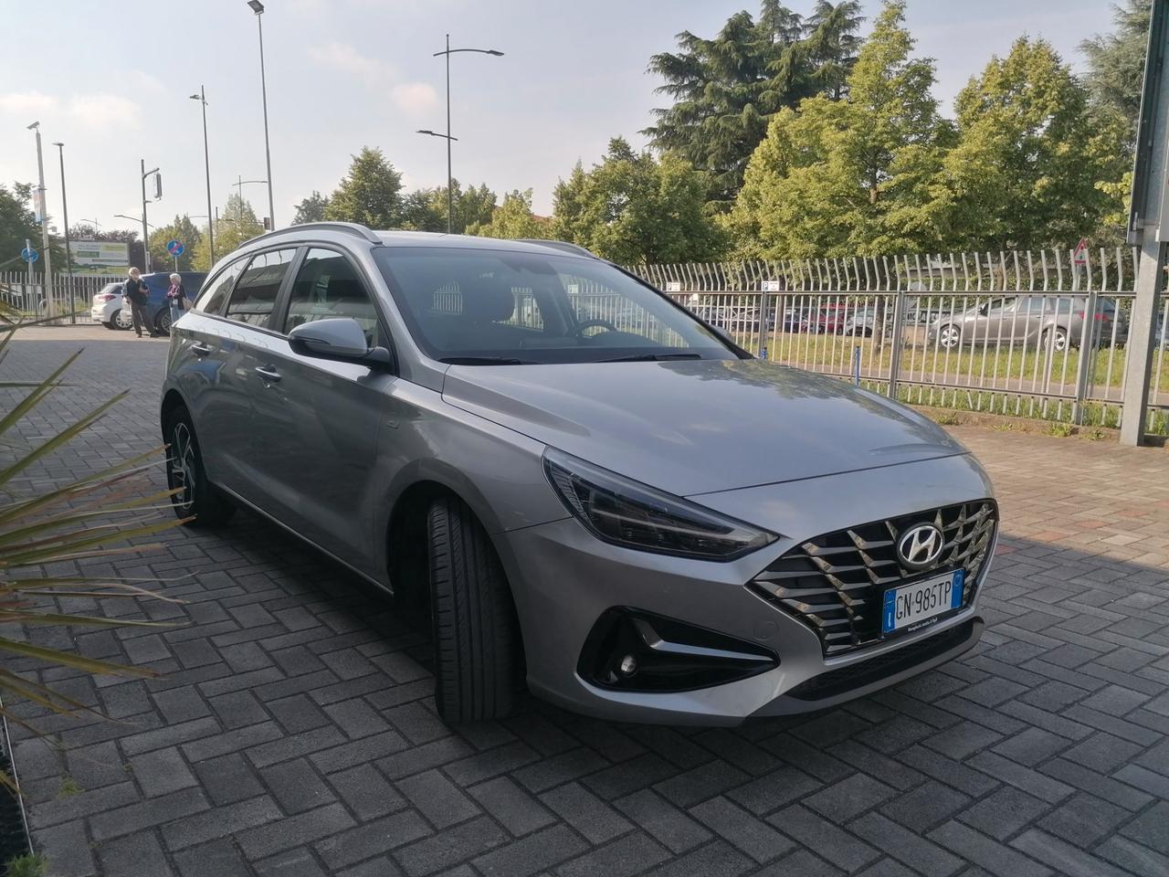Hyundai i30 Wagon 1.0 t-gdi 48V CarPlay / AndroidAuto Fari LED