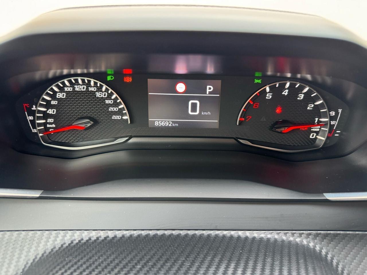 PEUGEOT 2008 BlueHDi 130cv 2021 !!! PROMO!!!