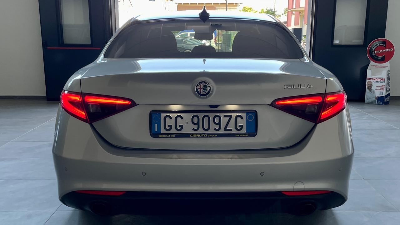 ALFA ROMEO GIULIA 2.2 TURBODIESEL EXECUTIVE 190CV - FULL LED, PELLE, CAR PLAY