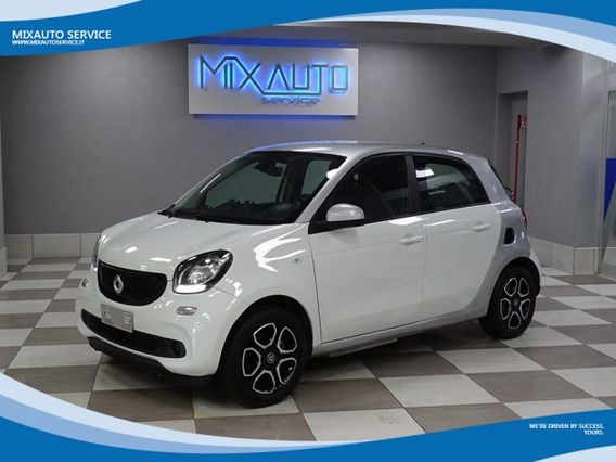 SMART ForFour EQ Passion