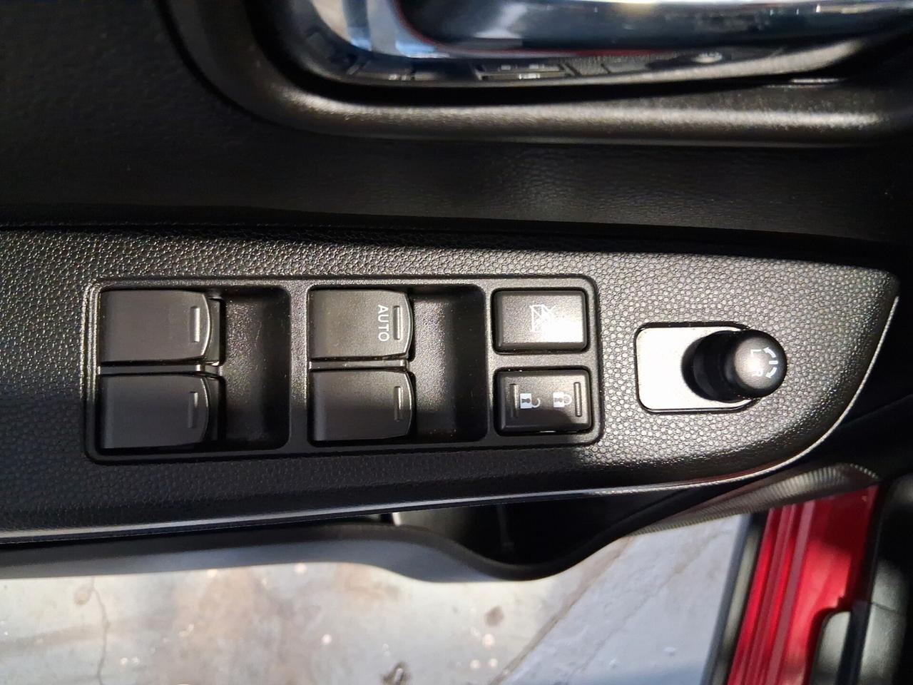 Suzuki Ignis 1.2 Hybrid Top