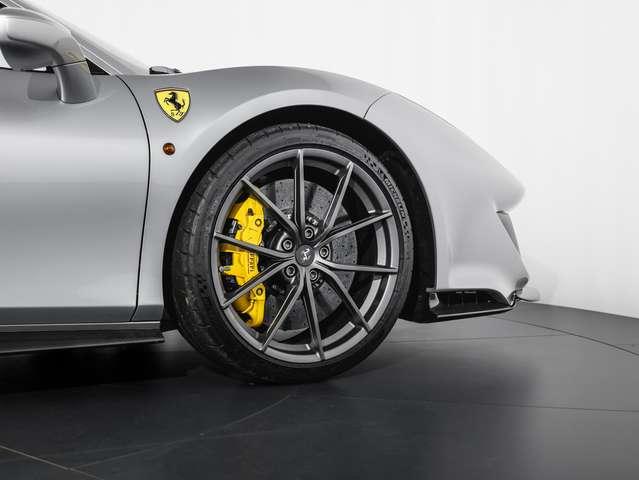 Ferrari 488 Pista