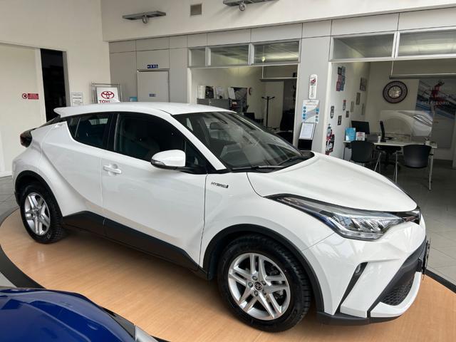 TOYOTA C-HR 1.8 Hybrid E-CVT Active