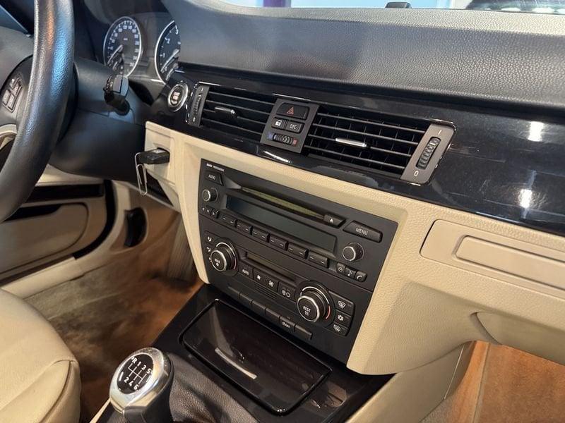 BMW Serie 3 320i cat Cabrio Futura