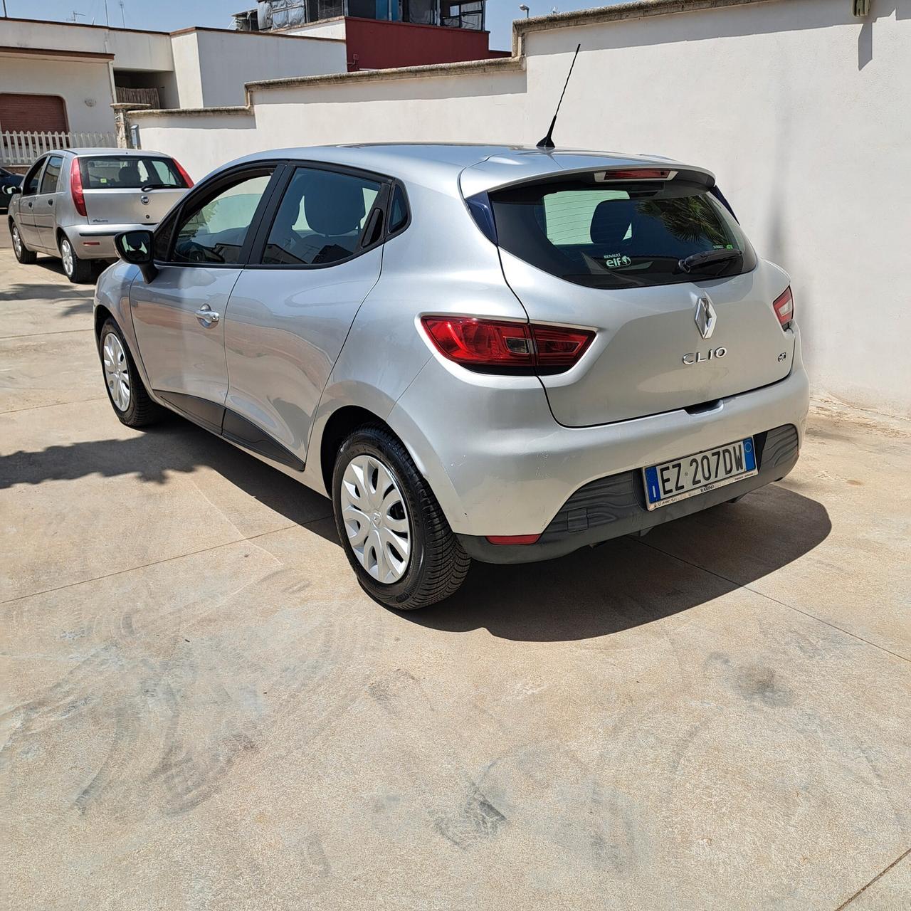 Renault Clio 1.5 dCi 8V 75CV 5 porte Costume National