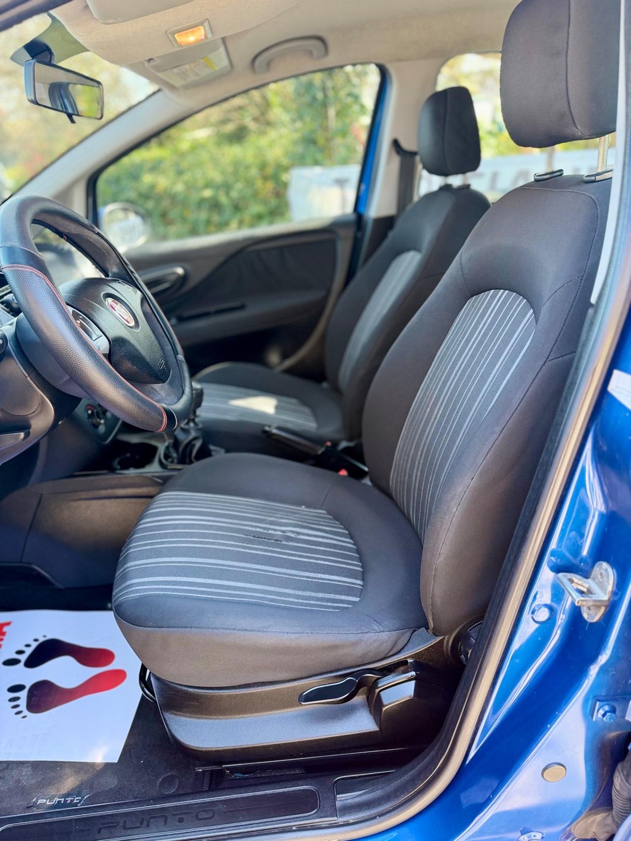 Fiat Punto Evo 2012 1.4 benzina/GPL OK NEOPATENTATI ! ! !