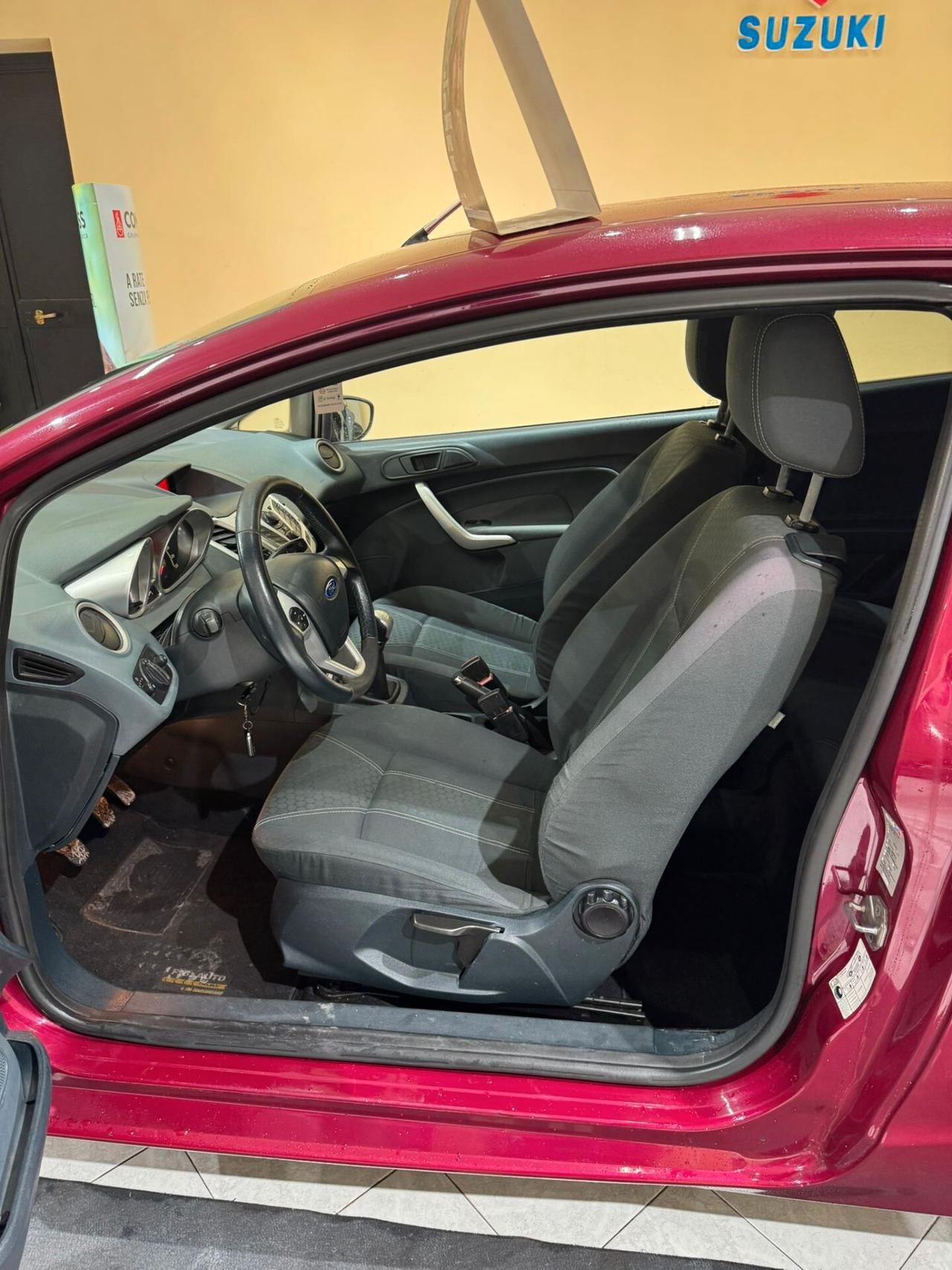 Ford Fiesta 1.2 82CV 3 porte Titanium