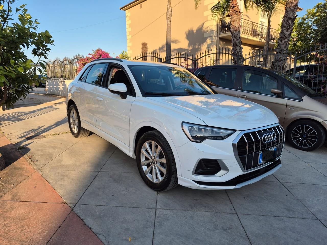 Audi Q3 35 TDI S tronic S LINE/TETTO