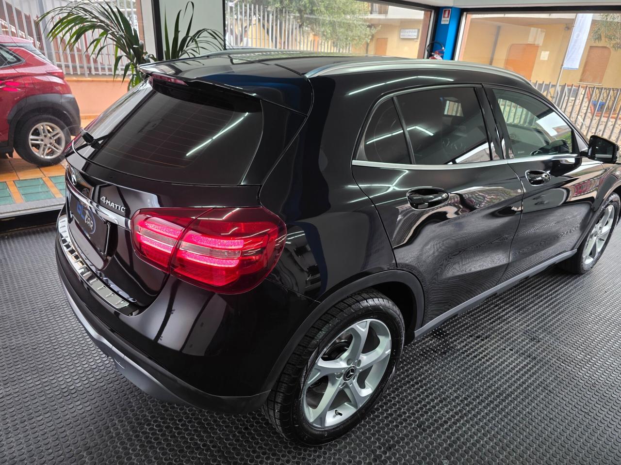 Mercedes-benz GLA 200d Automatic 4Matic Sport