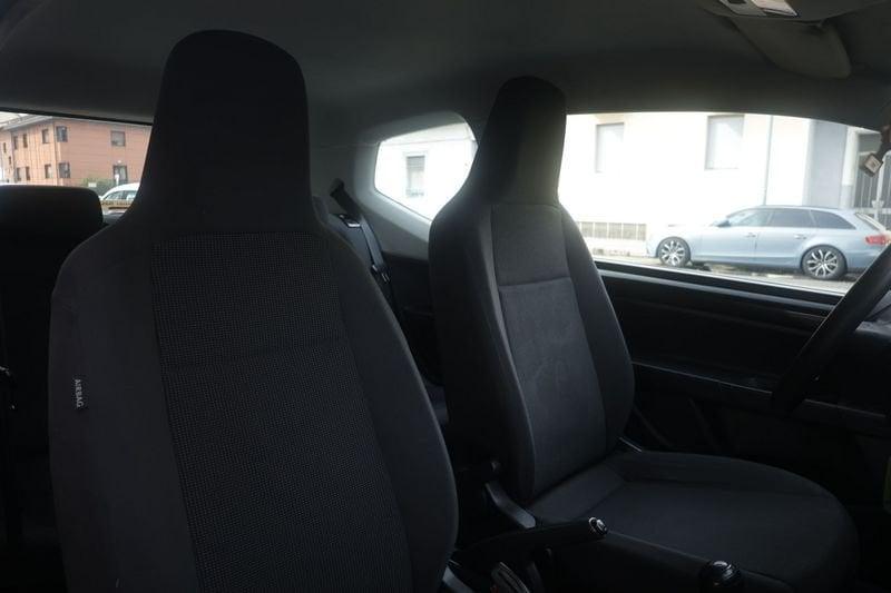Volkswagen up! Volkswagen up! 1.0 44kW move up! 44KW ANNO 2014