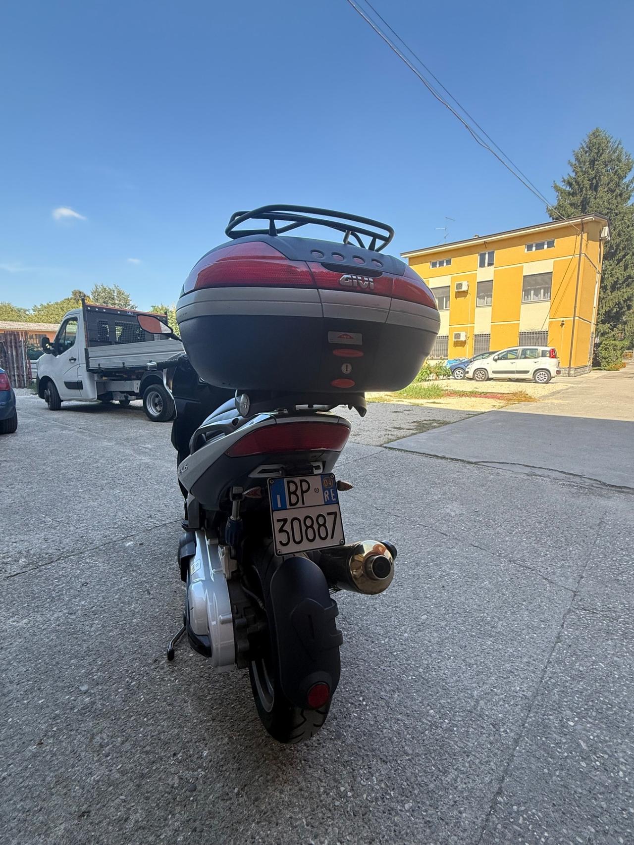 Gilera Nexus 500
