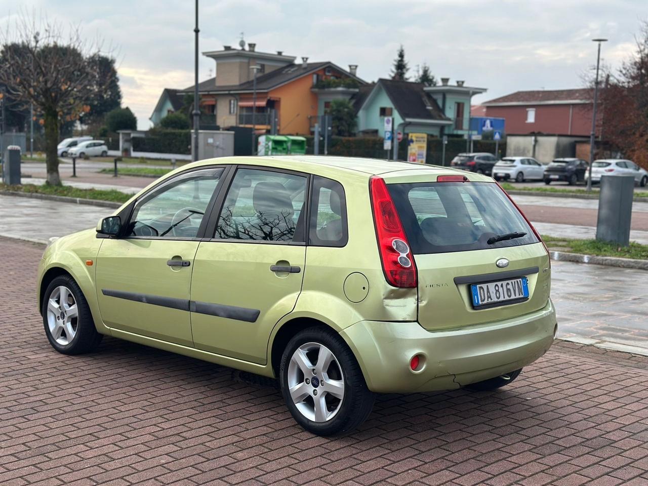 Ford Fiesta 1.4 TDCi 5p. Ghia