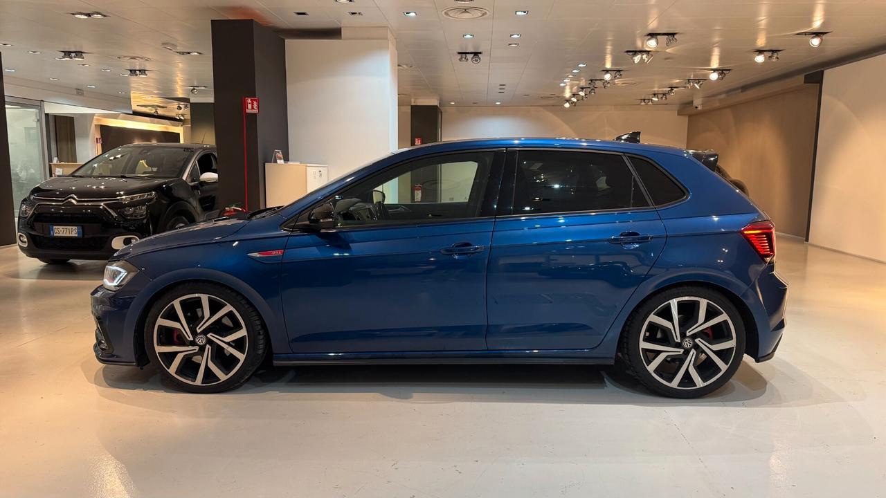 VOLKSWAGEN POLO GTi 200CV-2019