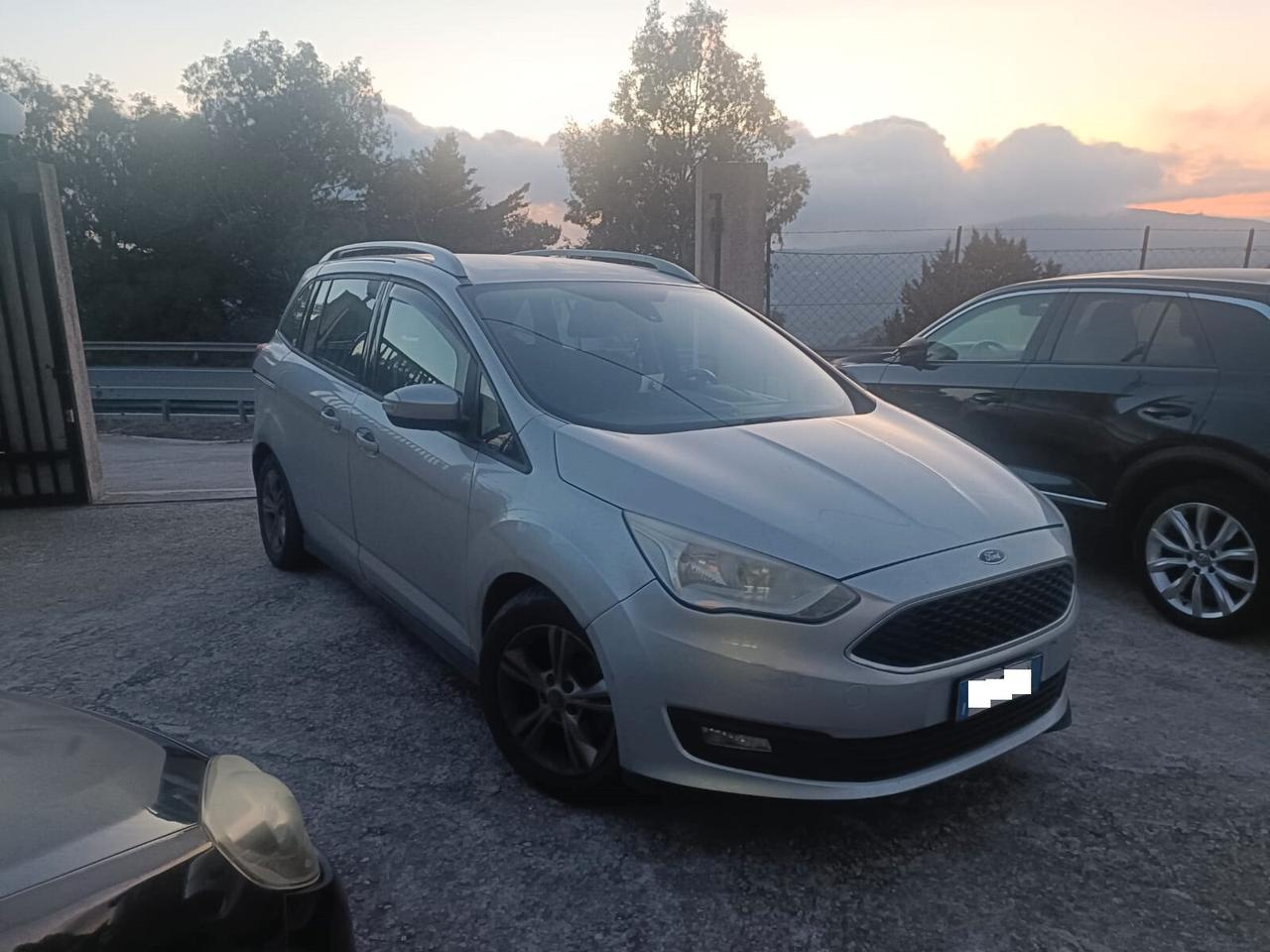 Ford C-Max7 1.5 TDCi 95CV Business - 2016