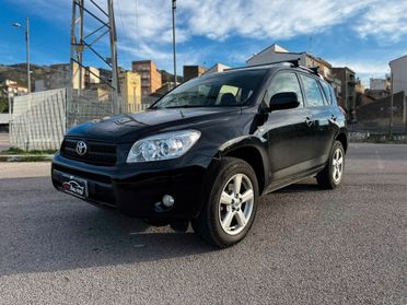 Toyota RAV 4 RAV4 2.2 D-4D 136 CV Luxury