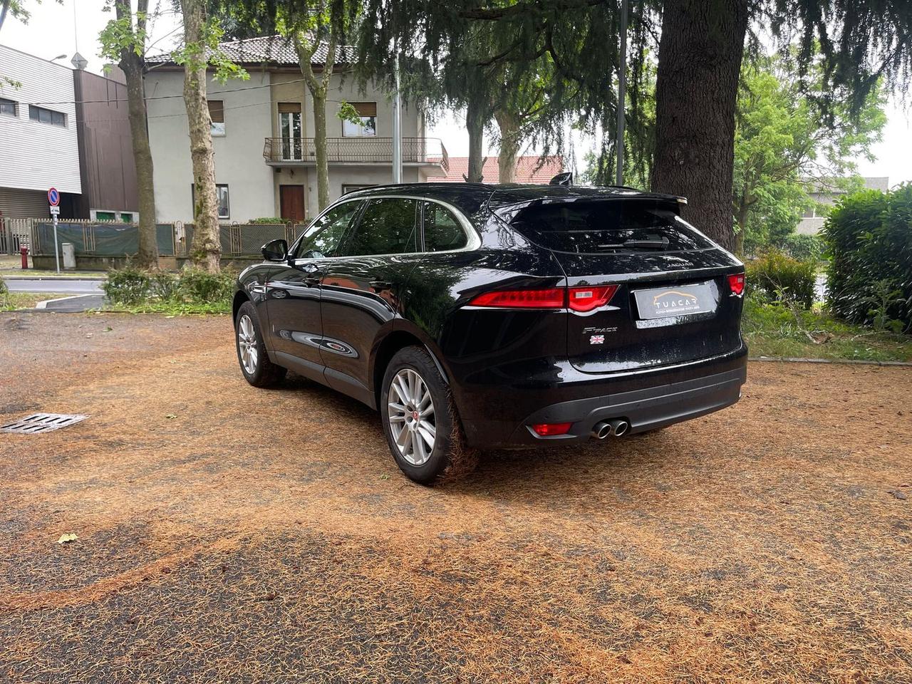 Jaguar F-Pace Prestige 2.0 Turbo