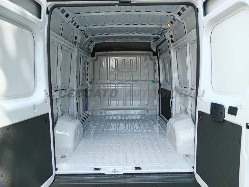 FIAT Ducato Ducato Series 2 Stock My25 Furgone Lastrato 33q Mh2 140cv 2.2 Multijet 3