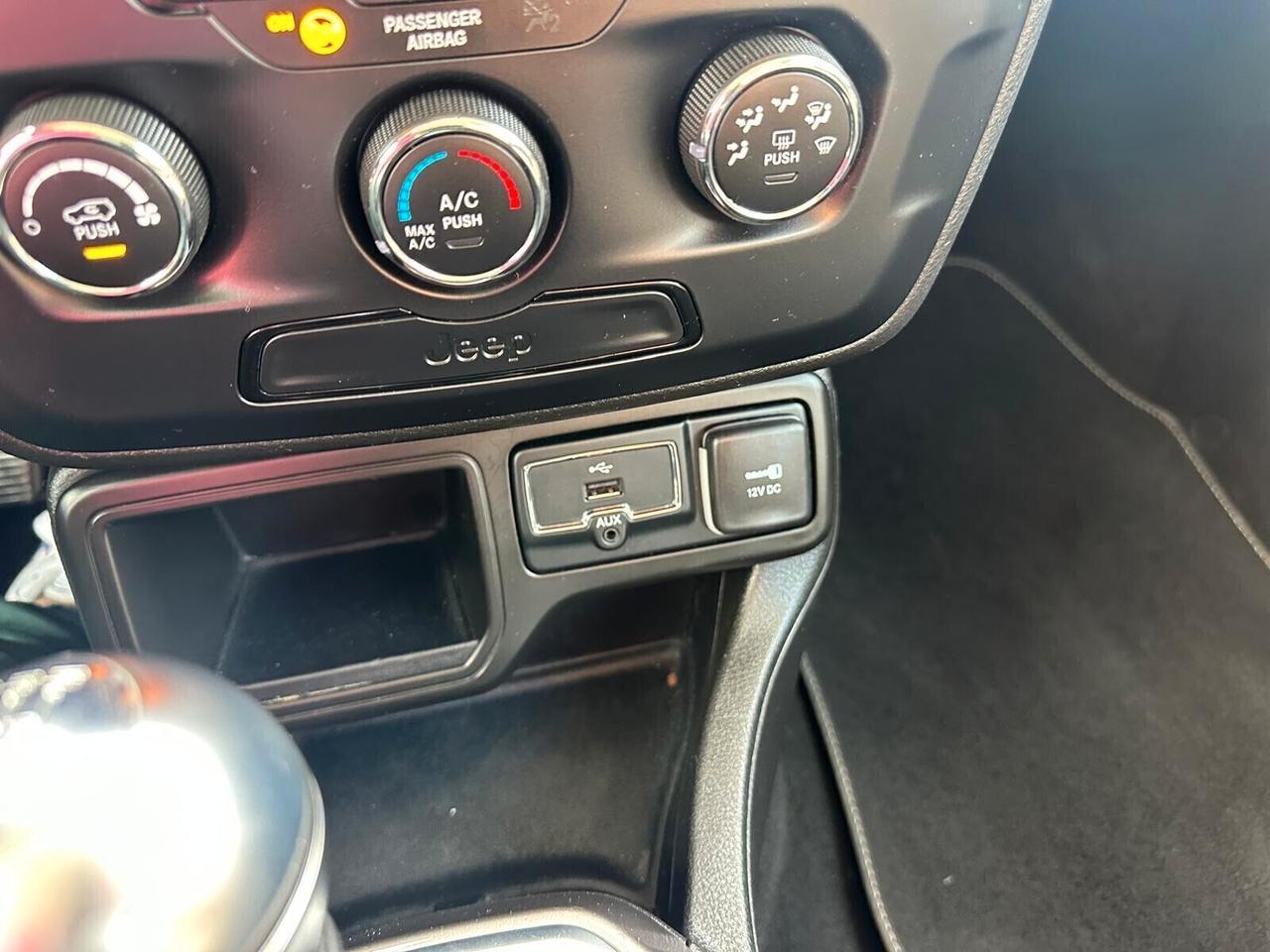 Jeep Renegade 1.6 Mjt 130 CV Longitude