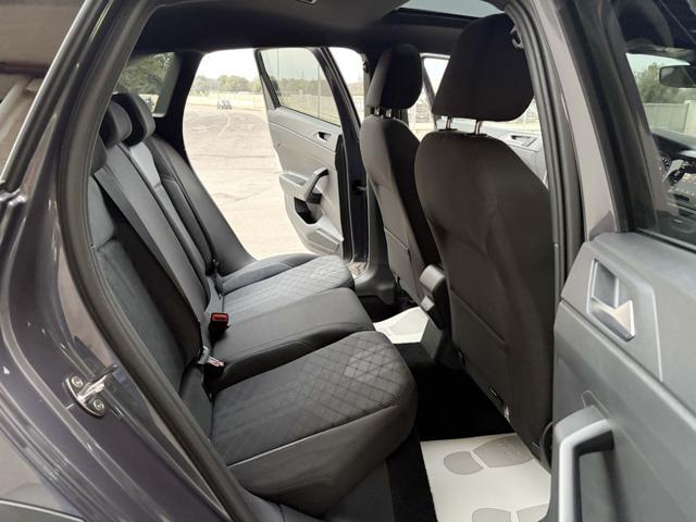 VOLKSWAGEN Taigo 1.0 TSI 110 CV DSG R-Line TETTO APR/PAN