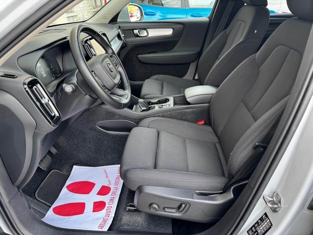 Volvo XC40 T5 Recharge Plug-in Hybrid Inscription Expression