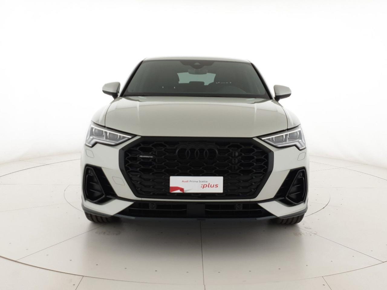 Sportback 40TDI 193CV quattro Str Identity Black