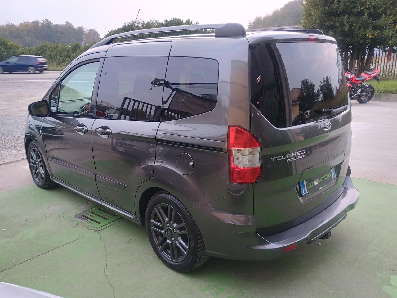 FORD TURNEO CUSTOM GANCIO TRAINO